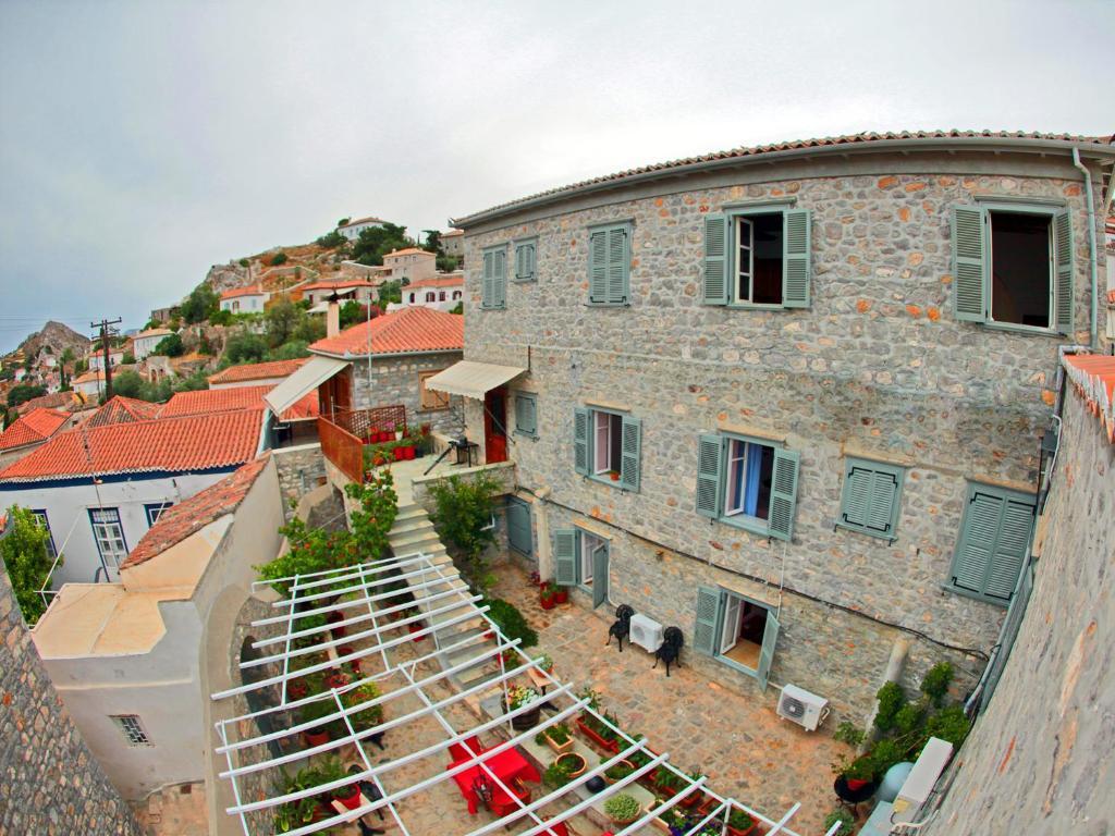 Theano Guesthouse هيدرا الغرفة الصورة