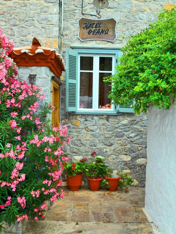 Theano Guesthouse هيدرا الغرفة الصورة