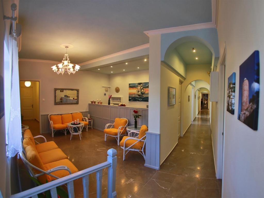 Theano Guesthouse هيدرا المظهر الخارجي الصورة