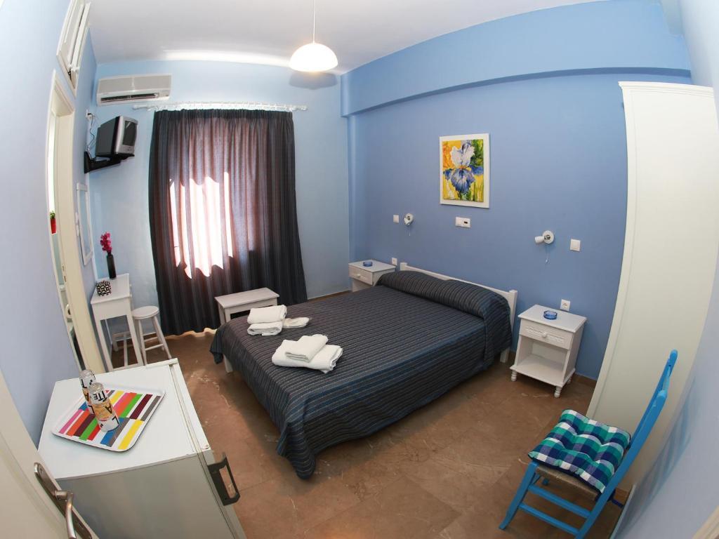 Theano Guesthouse هيدرا المظهر الخارجي الصورة