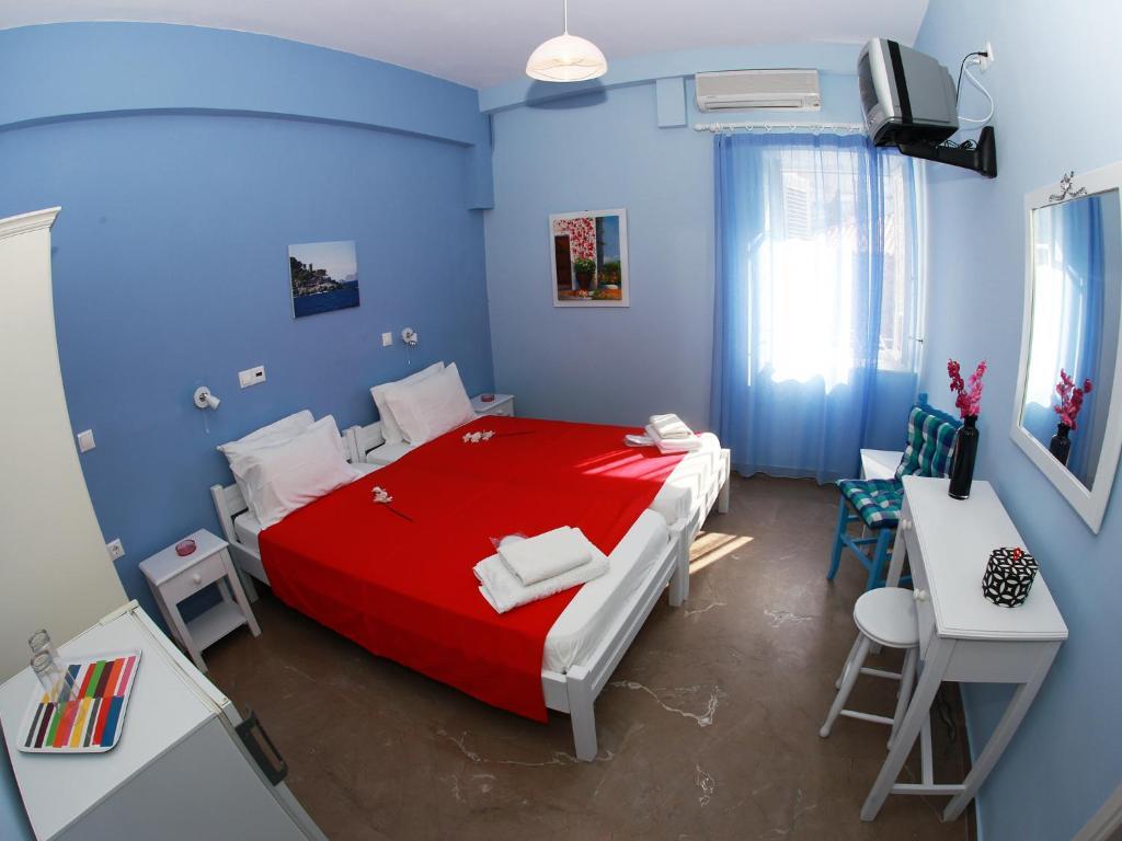 Theano Guesthouse هيدرا المظهر الخارجي الصورة