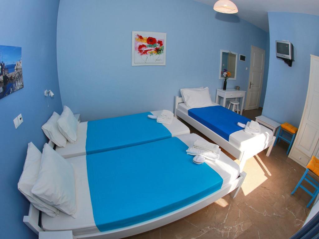 Theano Guesthouse هيدرا المظهر الخارجي الصورة